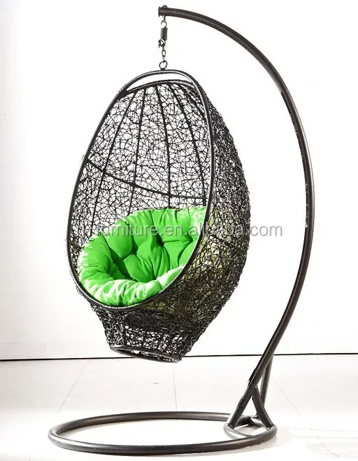 2013 New arrival synthetic rattan swing chair/wicker egg chair/rattan hanging chair with steel frame