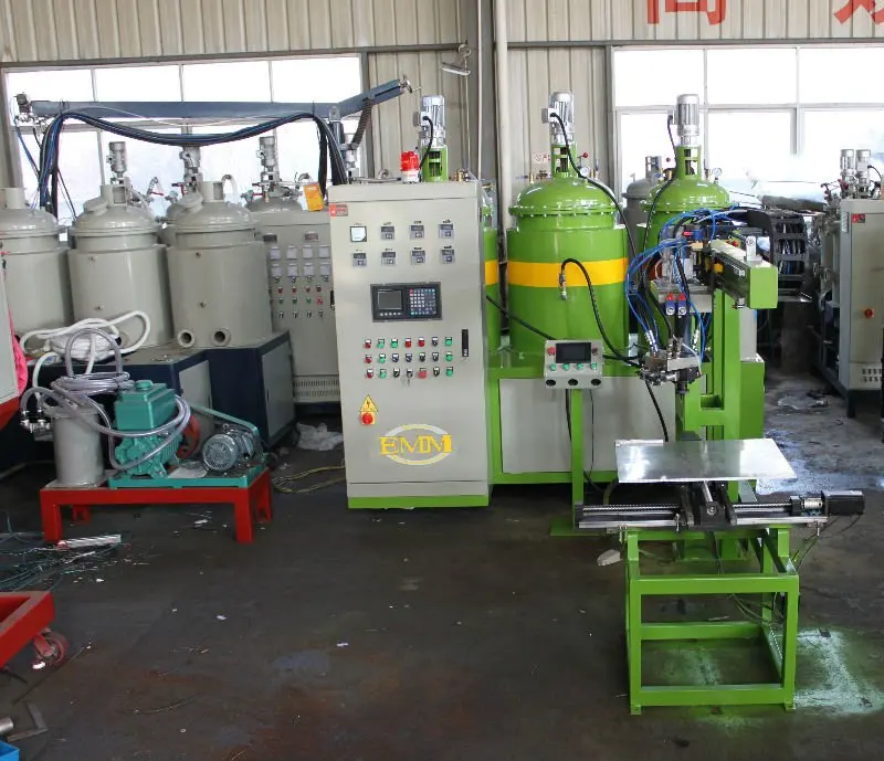 EMM083 series low pressure polyurethane foaming machine(2 components)