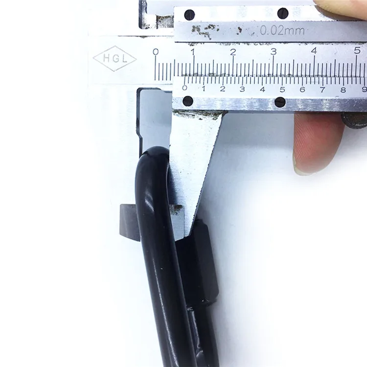 BT-QL1-1 Retail Industry 7mm Electrolytic Black Strongest Oval Carabiner Straight Snap Hook For Camping Quick Link