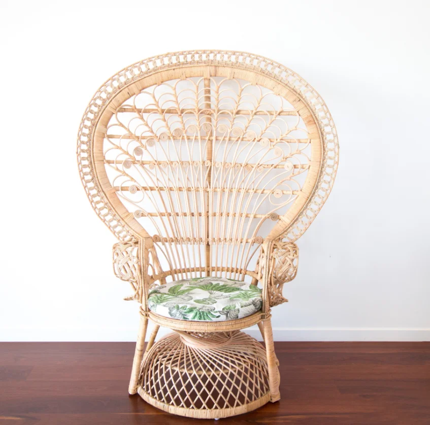 
Natural Wicker Rattan Peacock Chair 