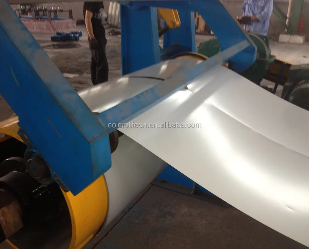 0,3-x мм Простая Компактная продольная линия для стальных катушек