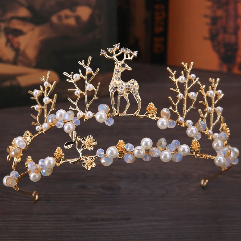 Wholesale wedding party tiara crown in various designs