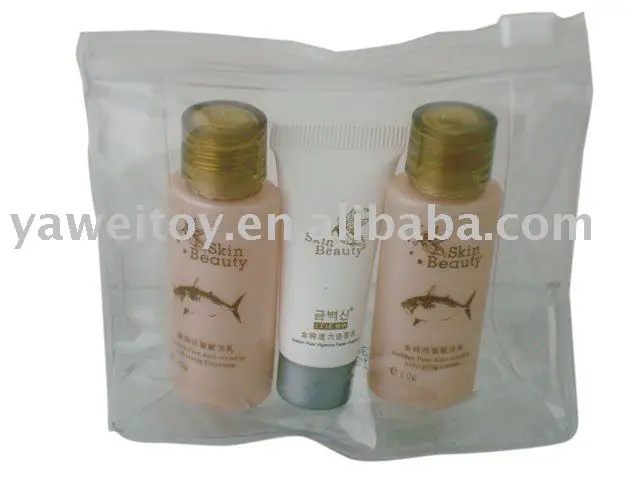 Набор по уходу за кожей (крем для лица/тонер/умывания)