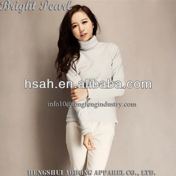 Women`s водолазка рубашка сделаны из шерсти