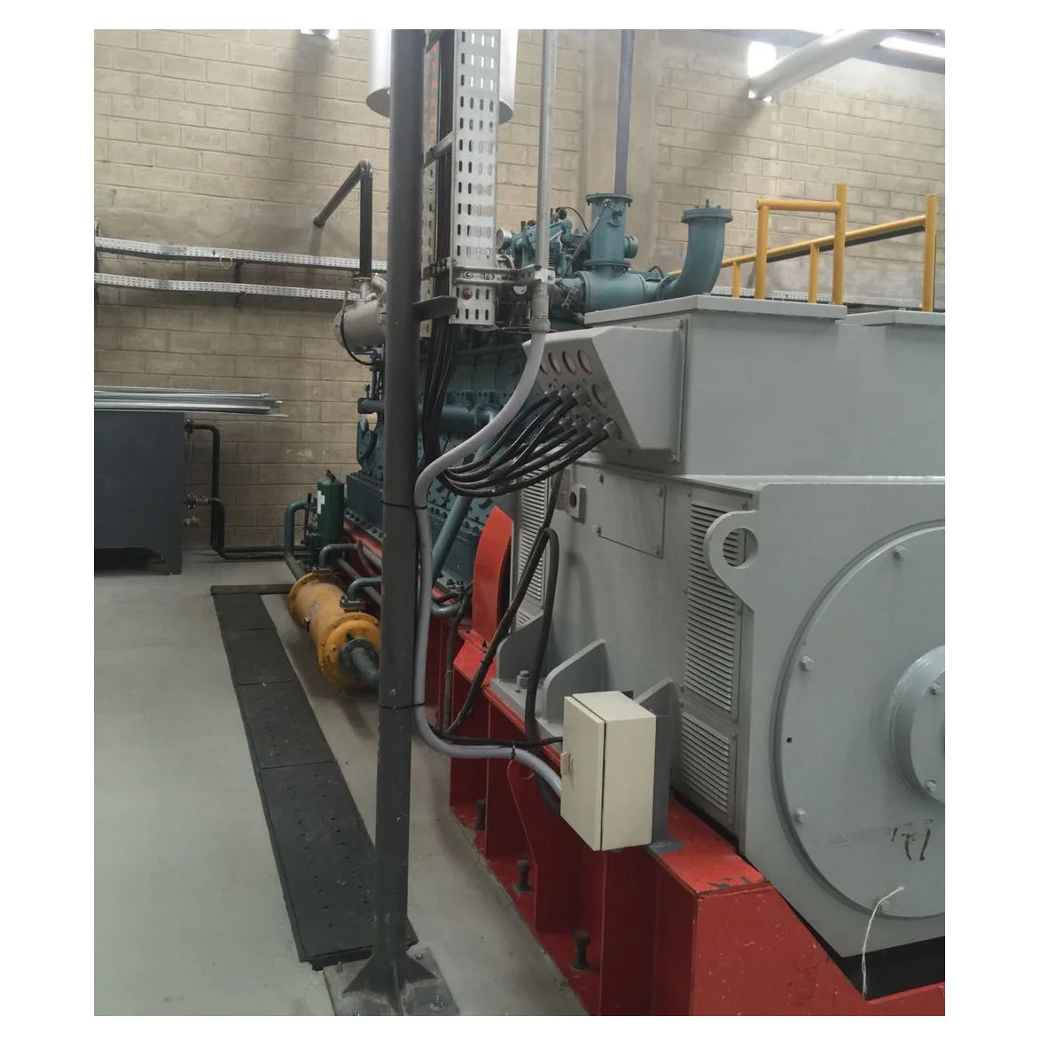 Powermax Semi-automatic Waste Recycling Plant