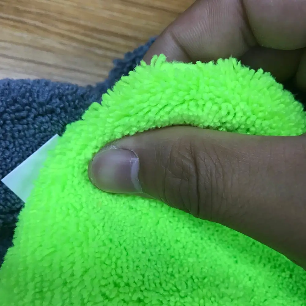 Super Plush Edgeless Microfiber Towel, 360 GSM, Yellow - 16 in. x 16 in