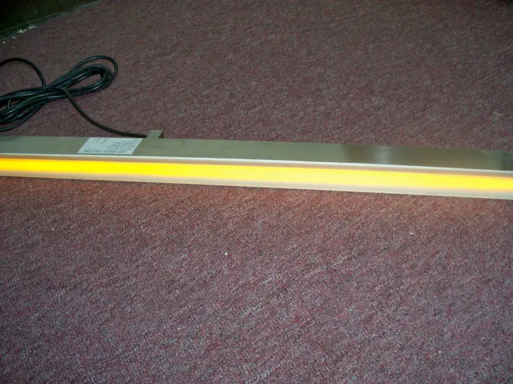 
Shenzhen ip67 tempered glass 1000mm recessed linear floor paving outdoor led brick light 