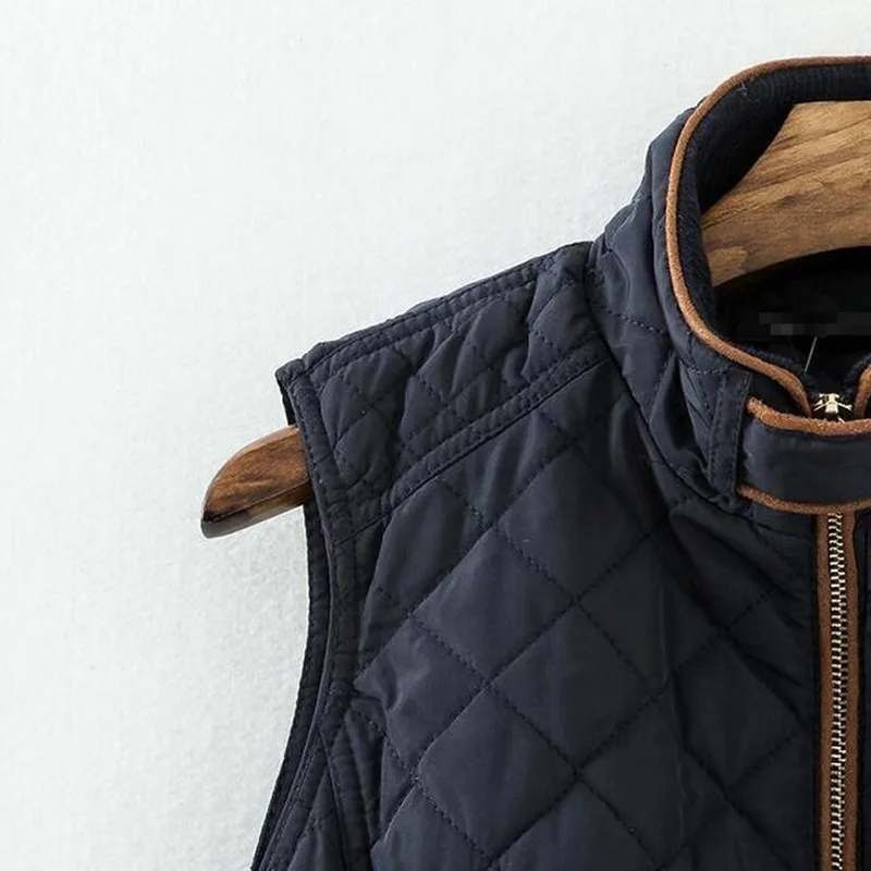 
Training Sport Sleeveless Sexy Diamond Quilted Polyester Cotton Motorcycle Woman Jacket Vest Winter 