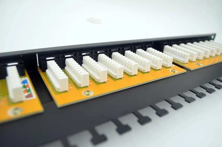 0.5U LY-PP6-41 High Quality Cat6 UTP 24 Ports Patch Panel