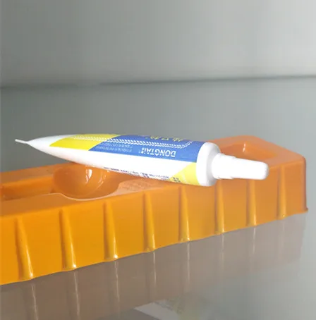 
 Экологичный гелевый порошок для уничтожения тараканов  