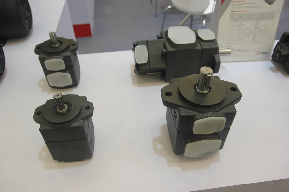 High Pressure Hydraulic Oil Pump 210 bar with Flange Mounting