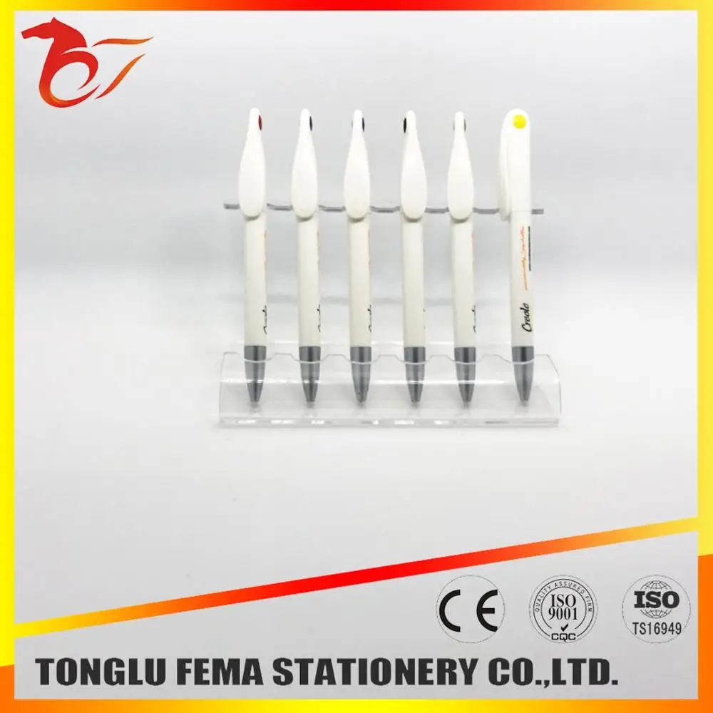 Рекламная ручка с индивидуальным логотипом Fema клиента на складе