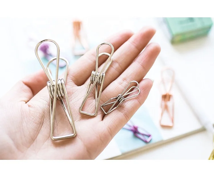 Hollow metal creative dovetail clips