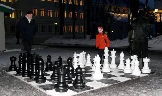 xo chess with king tall 25inches