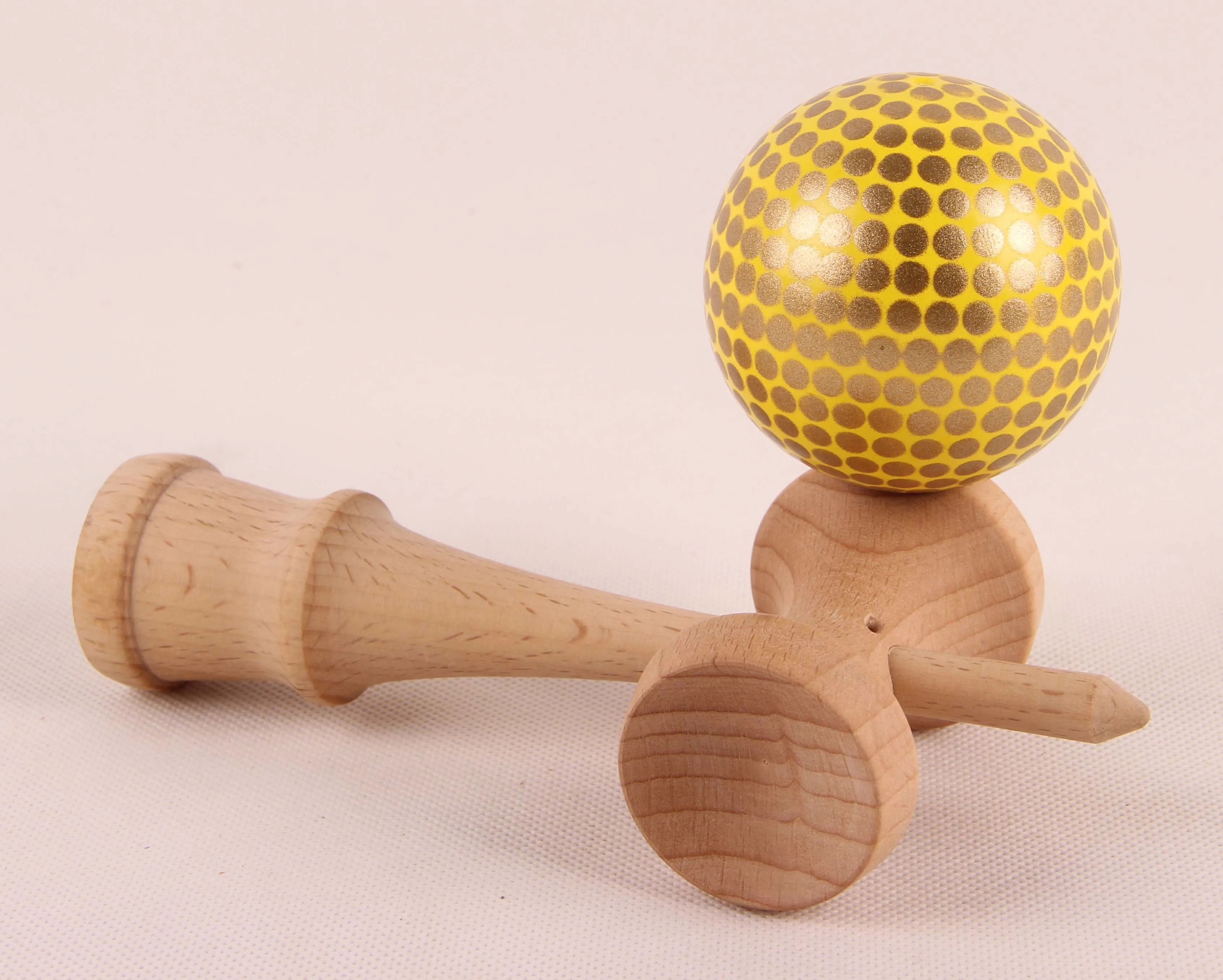 High Quality Golden Golf Wooden Kendama Toy