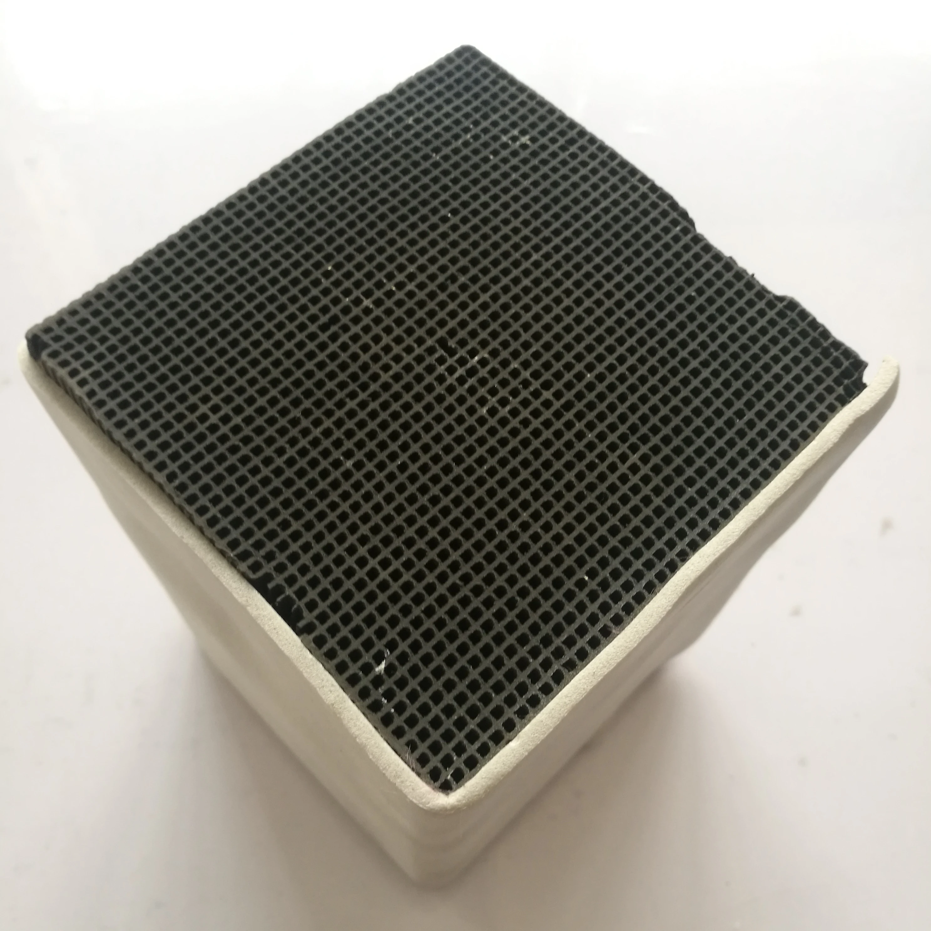 
 Драгоценный металл Mn каталитический озоновый фильтр  