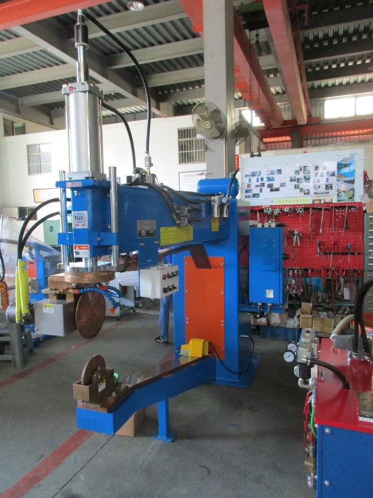
Inverter Type of Automatic Air Pressure Horizontal Rolling Welder - Industrial welding machines 