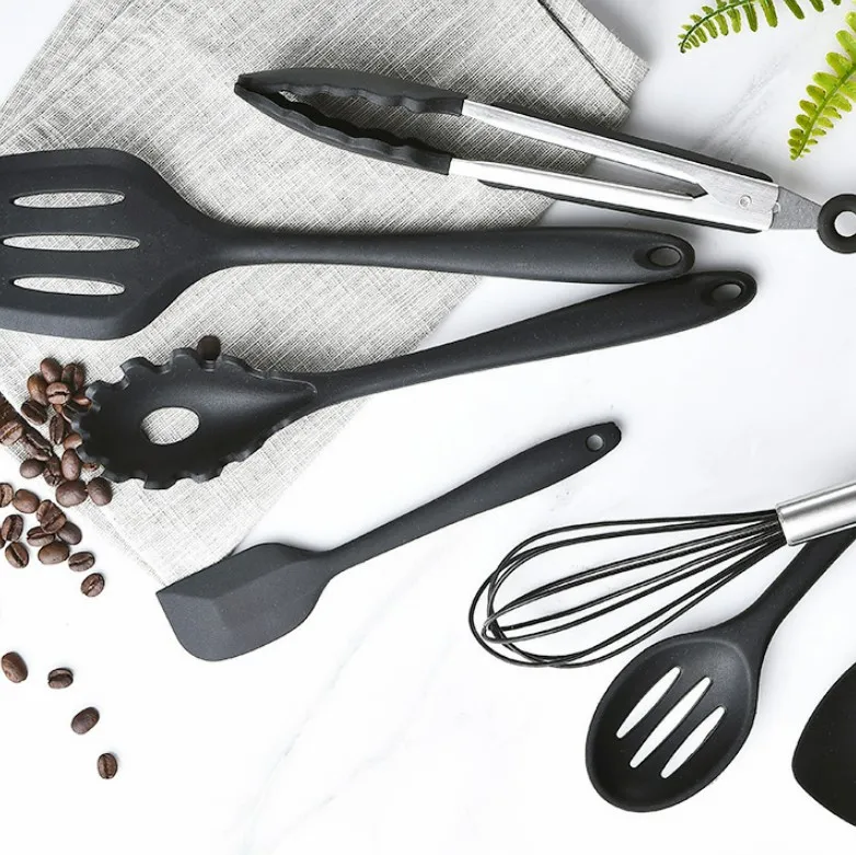 fournisseur alibaba Premium Silicone 11 pcs Kitchen Utensils with plastic Holder