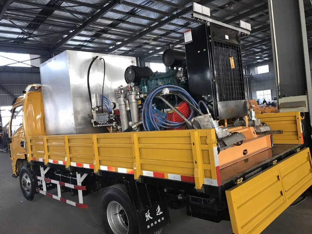 
water blaster used for removing road marking paint 