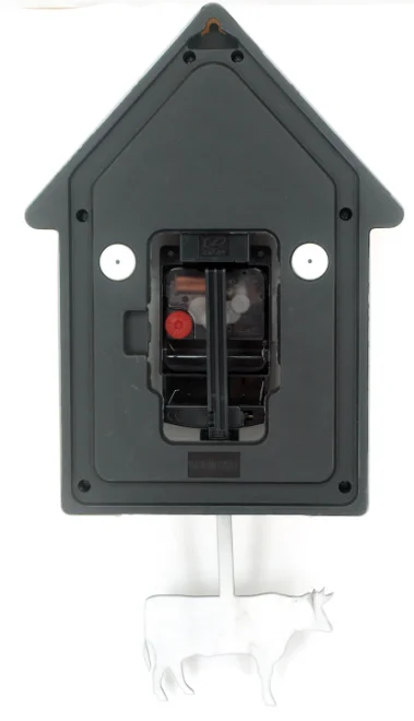 bull bird house shape industrial wall clock with pemdulum