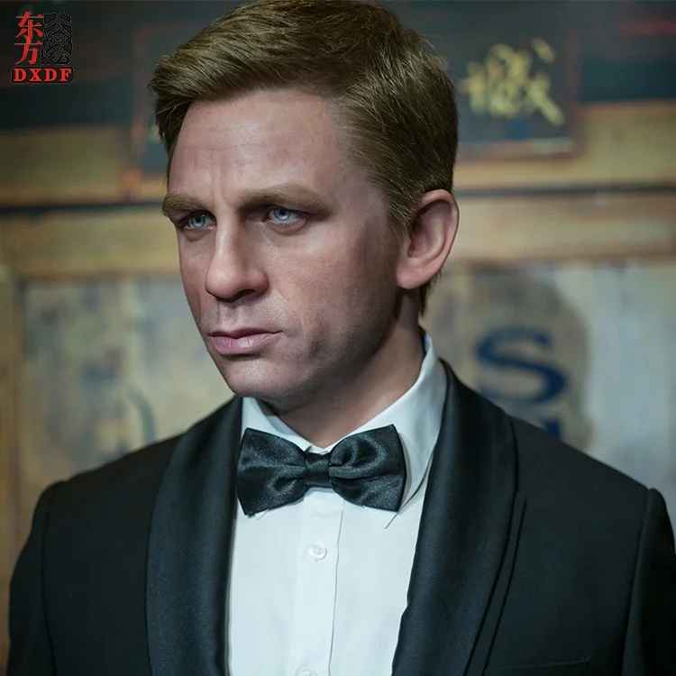 Lifesize Realistic 007 Movie Character Wax Sculpture Resin Figurine for Resin Art Collection