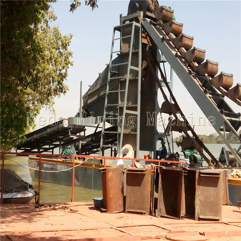 150 tons/h Bucket gold dredging boat/scrap barge for sale