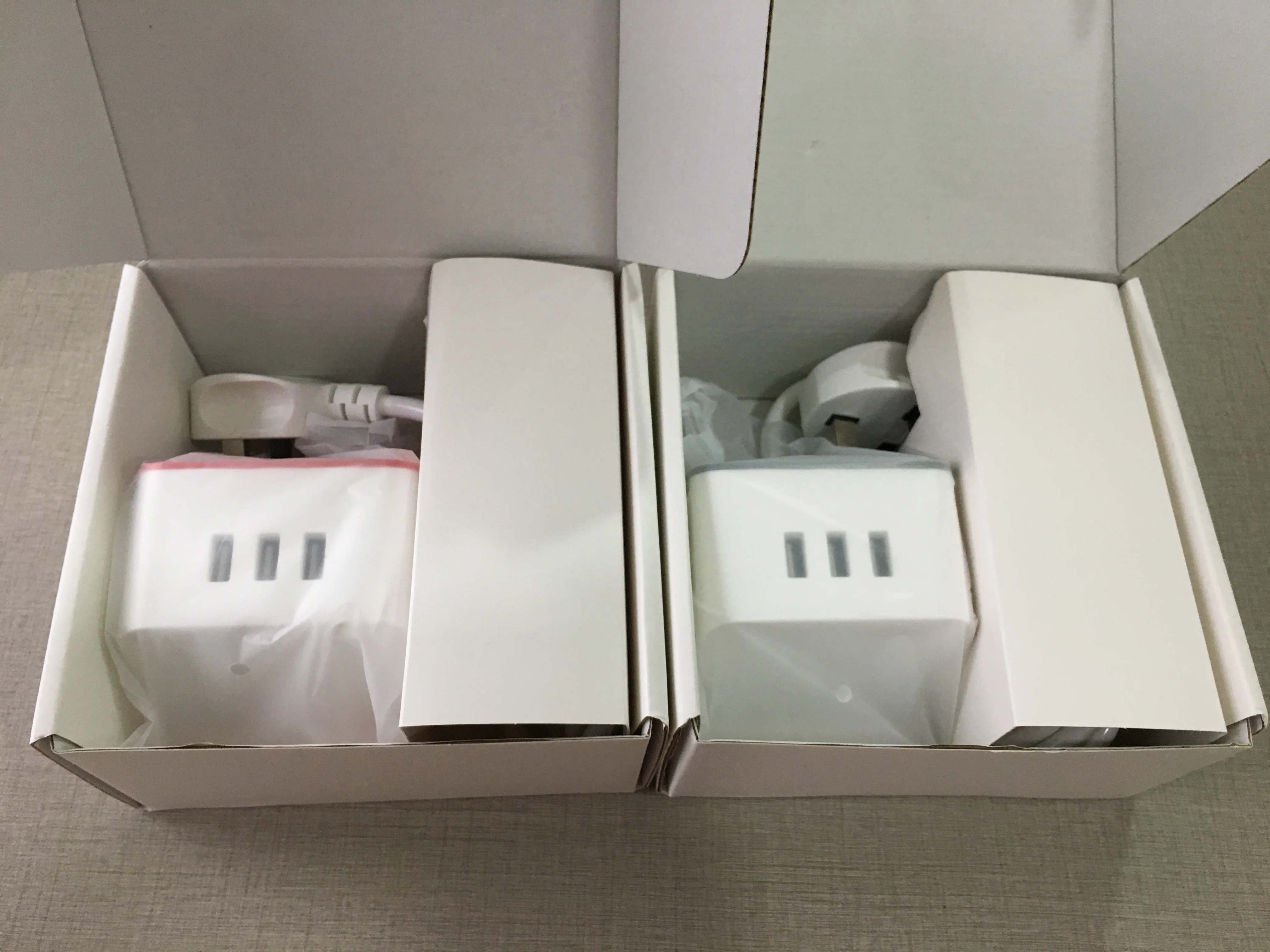  Лидер продаж 3 порта usb блок питания Беспроводная зарядка удлинитель стабилизатор