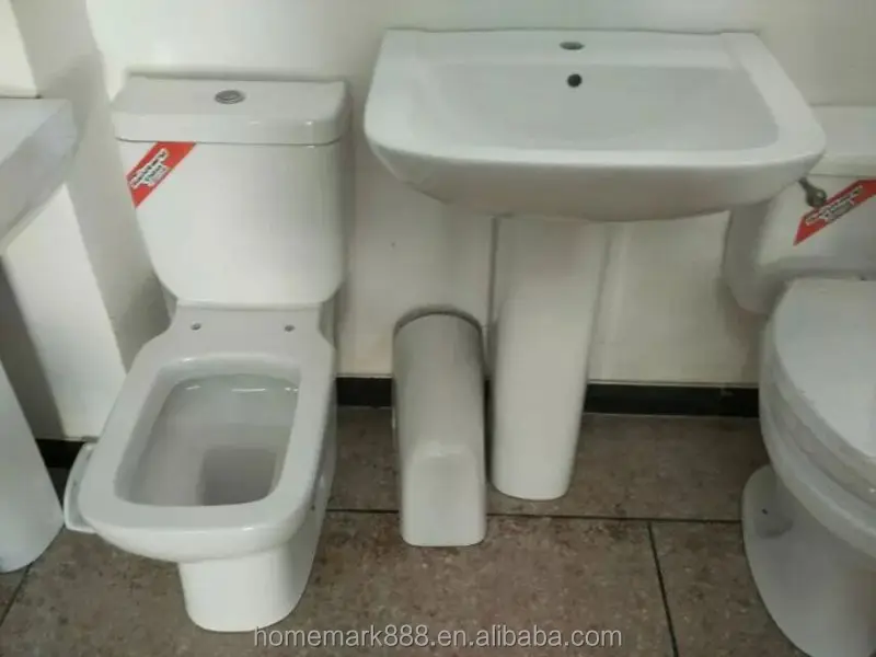Square Design Ceramic Two Pieces P trap Toilet with Big Outlet Hole