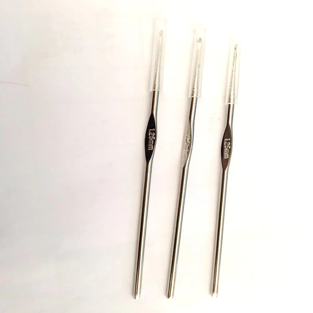 double ended steel crochet hook 3mm
