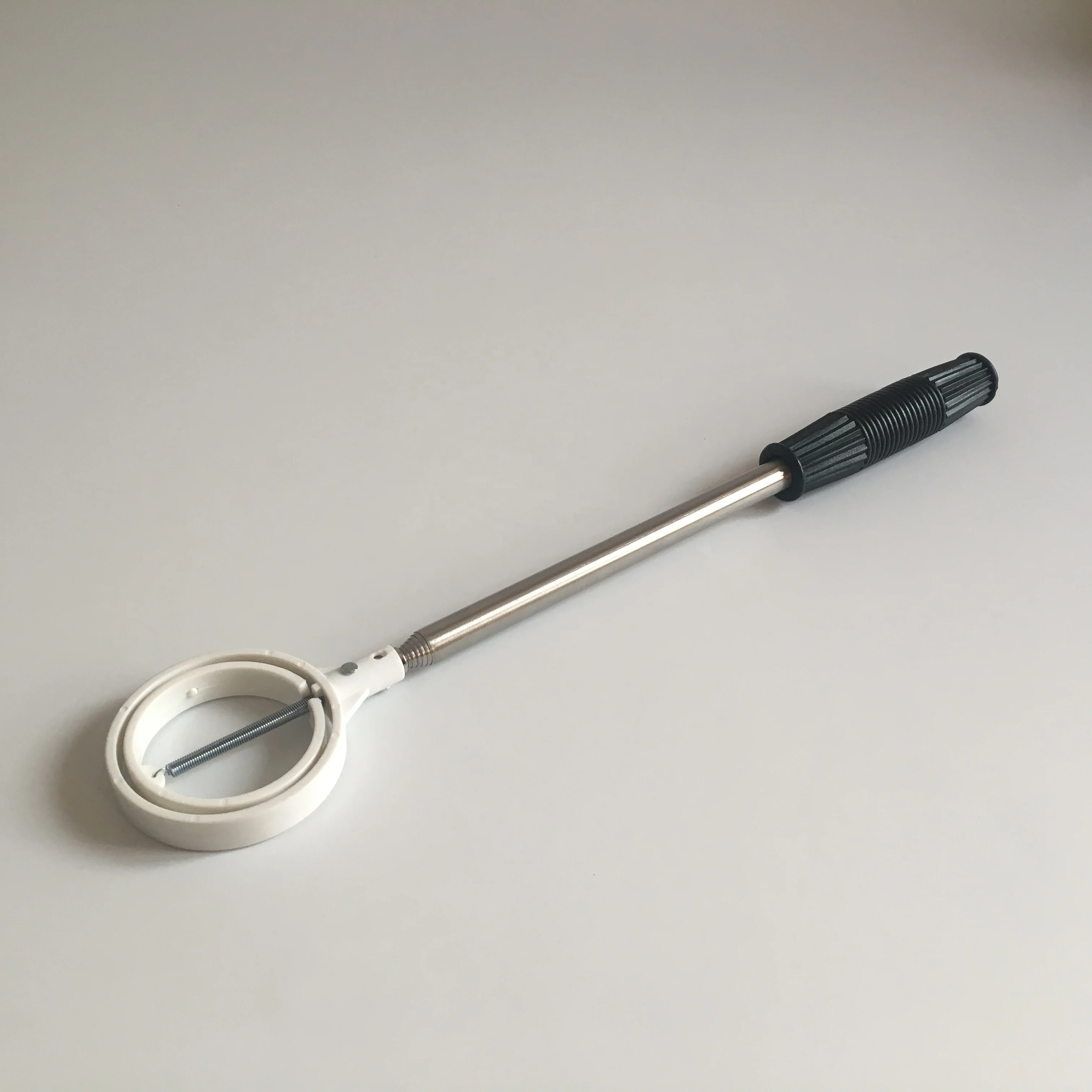 
Brand New Portable Telescopic Golf Ball Retriever Picker Automatic Locking Scoop Device 