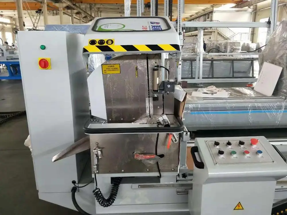 Factory Supply CNC Aluminum Double Heads Cutting Saw Aluminum Window Door Machine PVC Window Door Machine