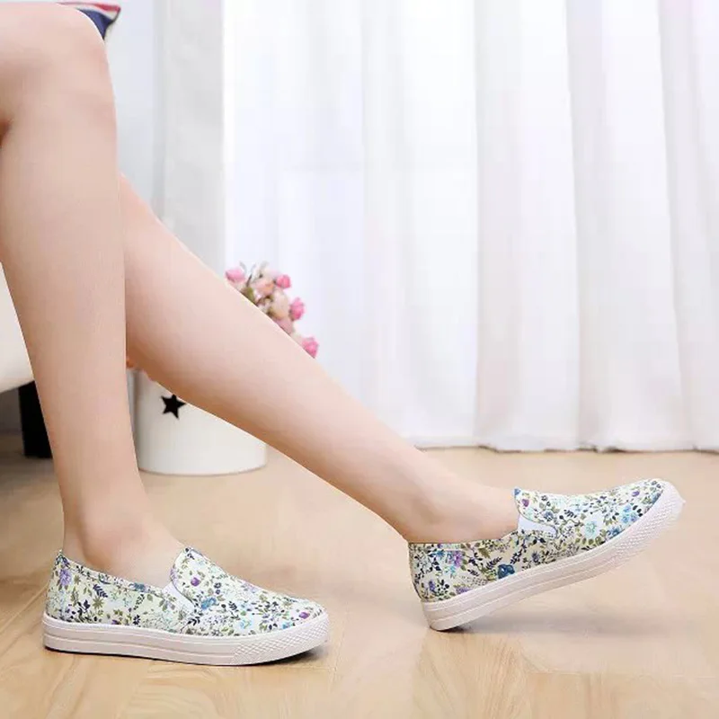 
2015 best flat canvas shoes for girl 