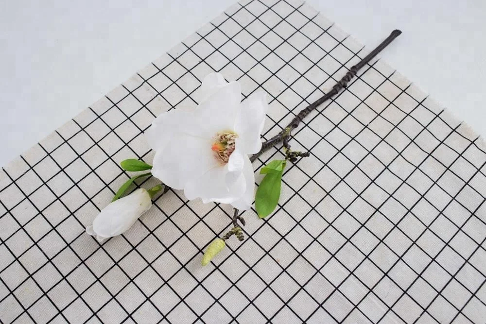 Wholesale cheap short faux silk colorful magnolia flowers artificial flowers for decoration