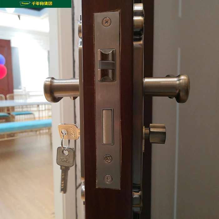 Premium Custom Home Furniture MDF Board Interior Wooden Door with Groove Design for Residential Houses  Bedrooms Living Room