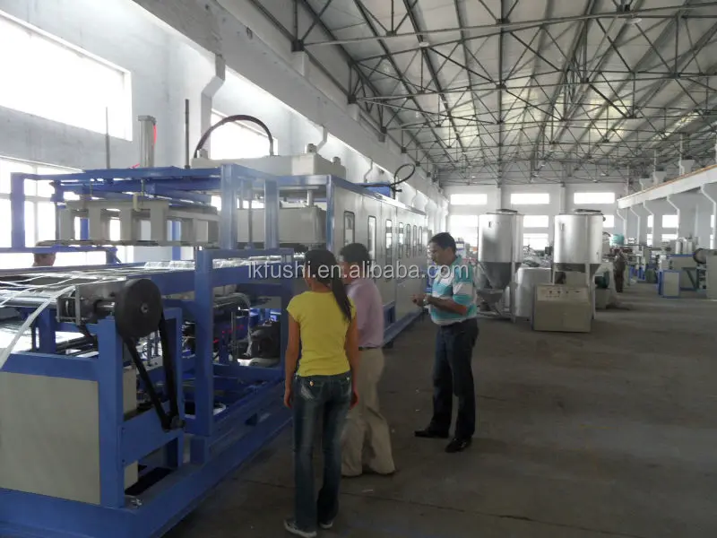 Автоматическая Механическая ручная машина FUSHI для производства пищевых контейнеров из пенополистирола