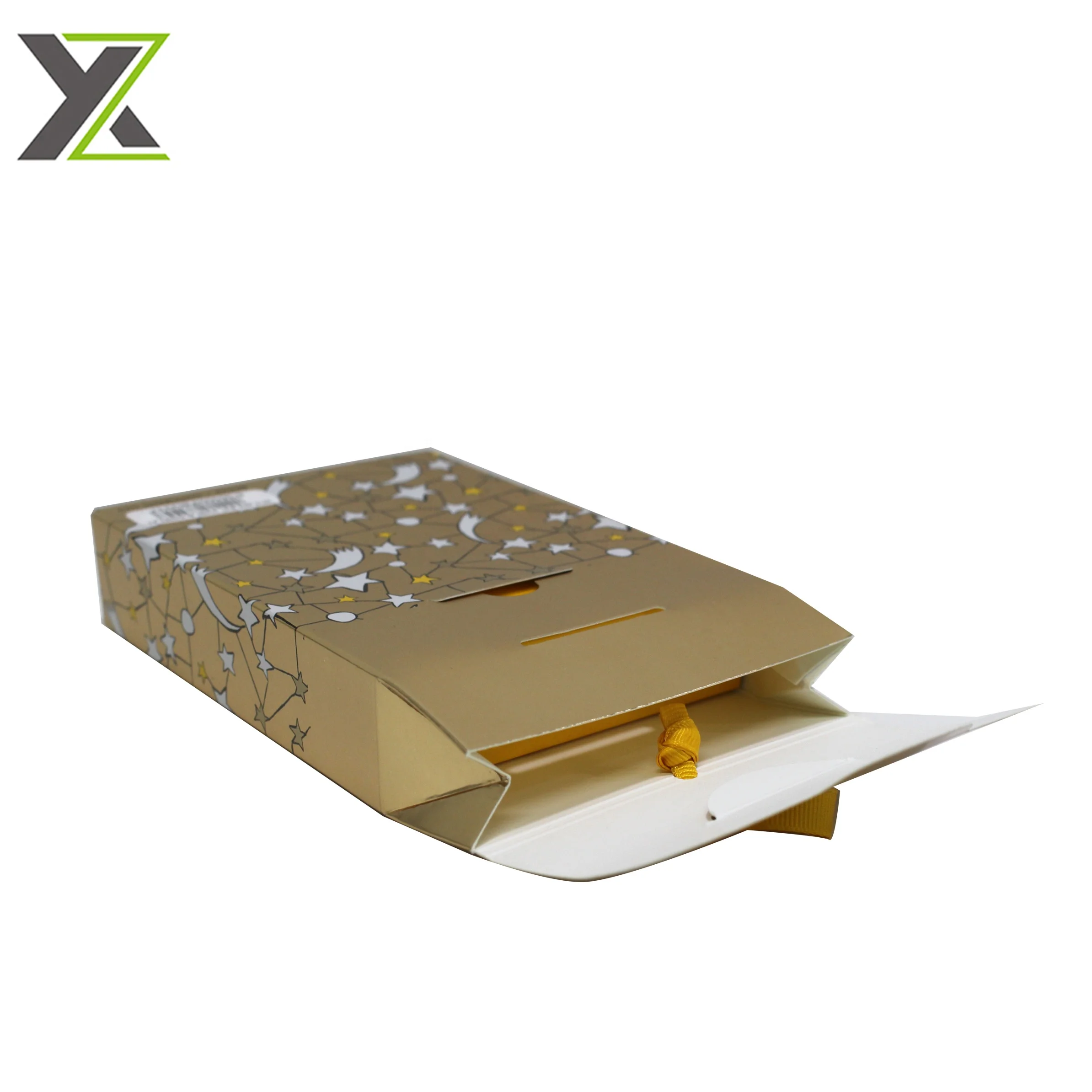 Custom gold fancy paper hand cream and lip balm set christmas gift box with hanging rope