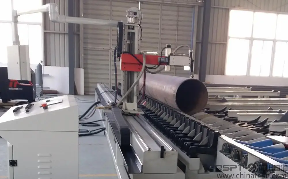Roller-bench type CNC pipe flame/plasma bevel cutting machine