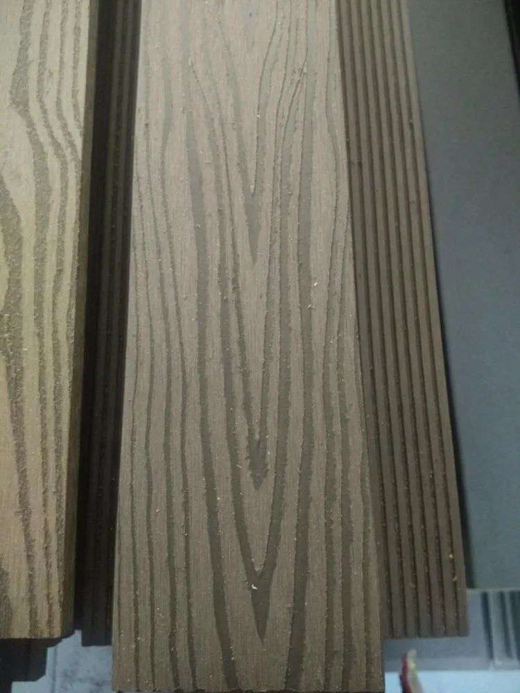 Balcony Wood Fence Slat PVC WPC Wood Plastic Composite Fence