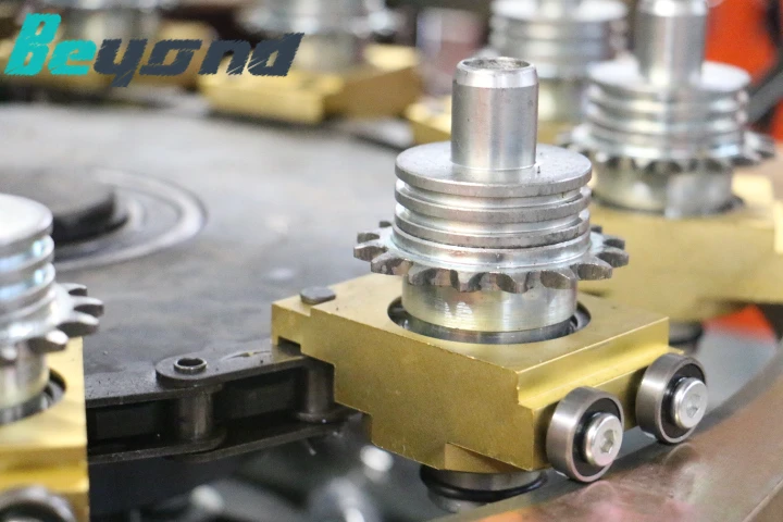 5 L PET bottle forming machine  automatic plastic bottle blower linear stretch 5L bottle blowing machine