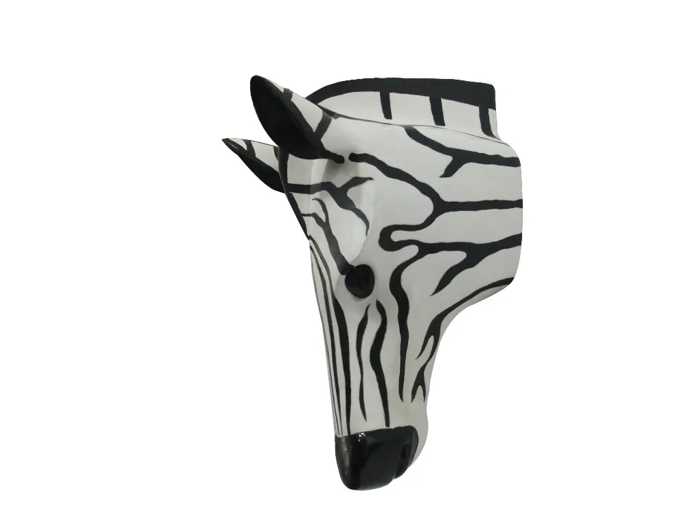 
diy-ze bra-polyresin figurines black and white wood horse craft decoration supplier 