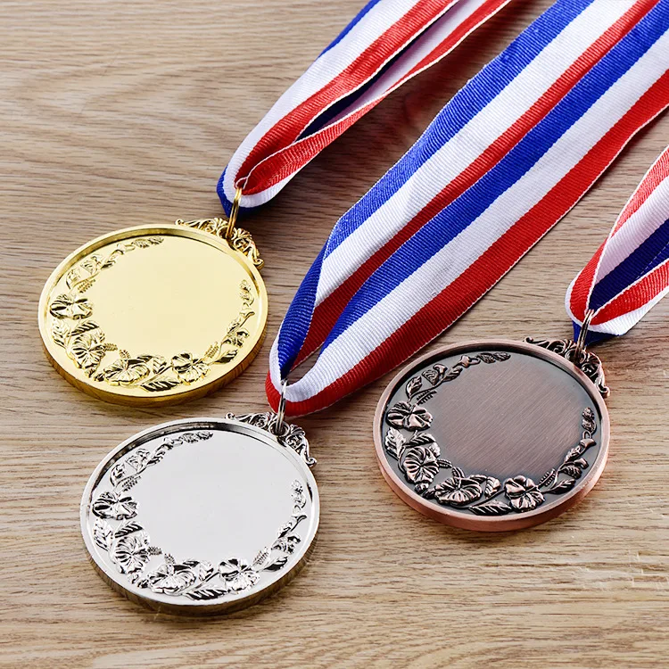 2017 fashion blank metal medal, factory wholesale 3D 5 cm diameter sports award medal