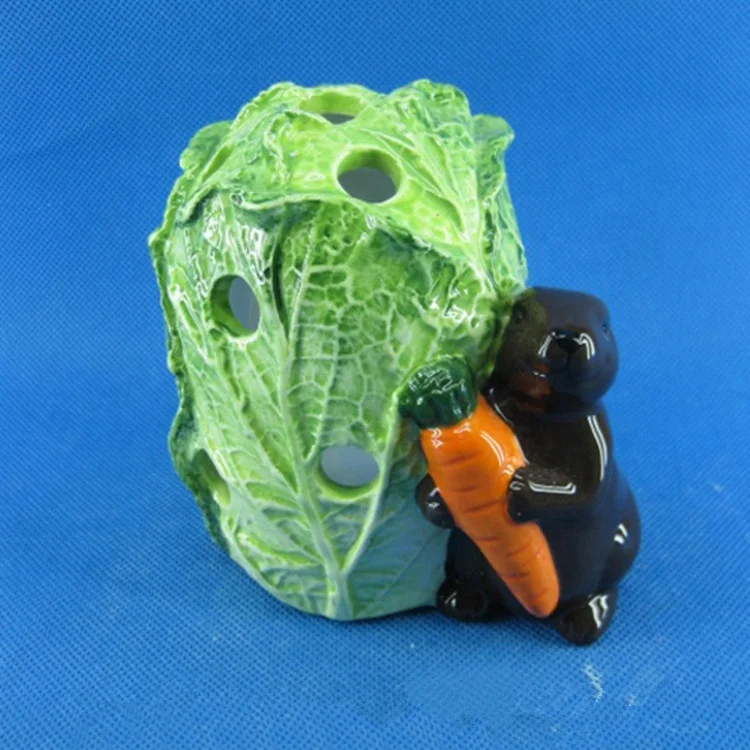 Personalized cabbage shaped ceramic plate dinner with white rabbit decor