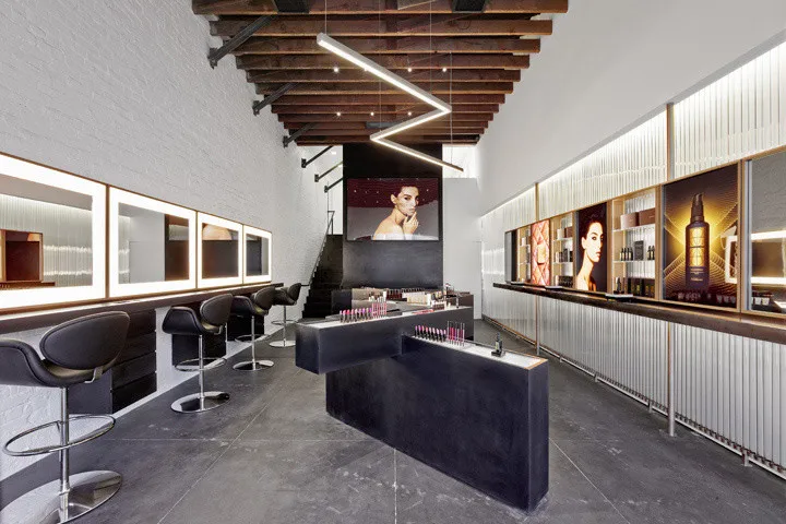 China Wholesale Makeup Beauty Store Design Small Shop Retail Design Furniture Cosmetic Shop Interior Design