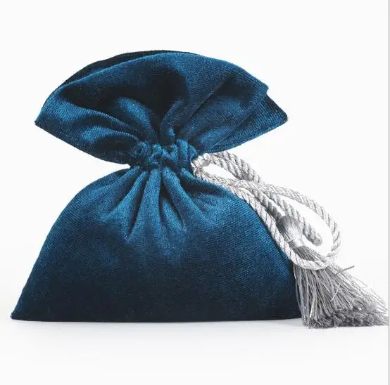 small jewelry storage velvet drawstring bag and pouch