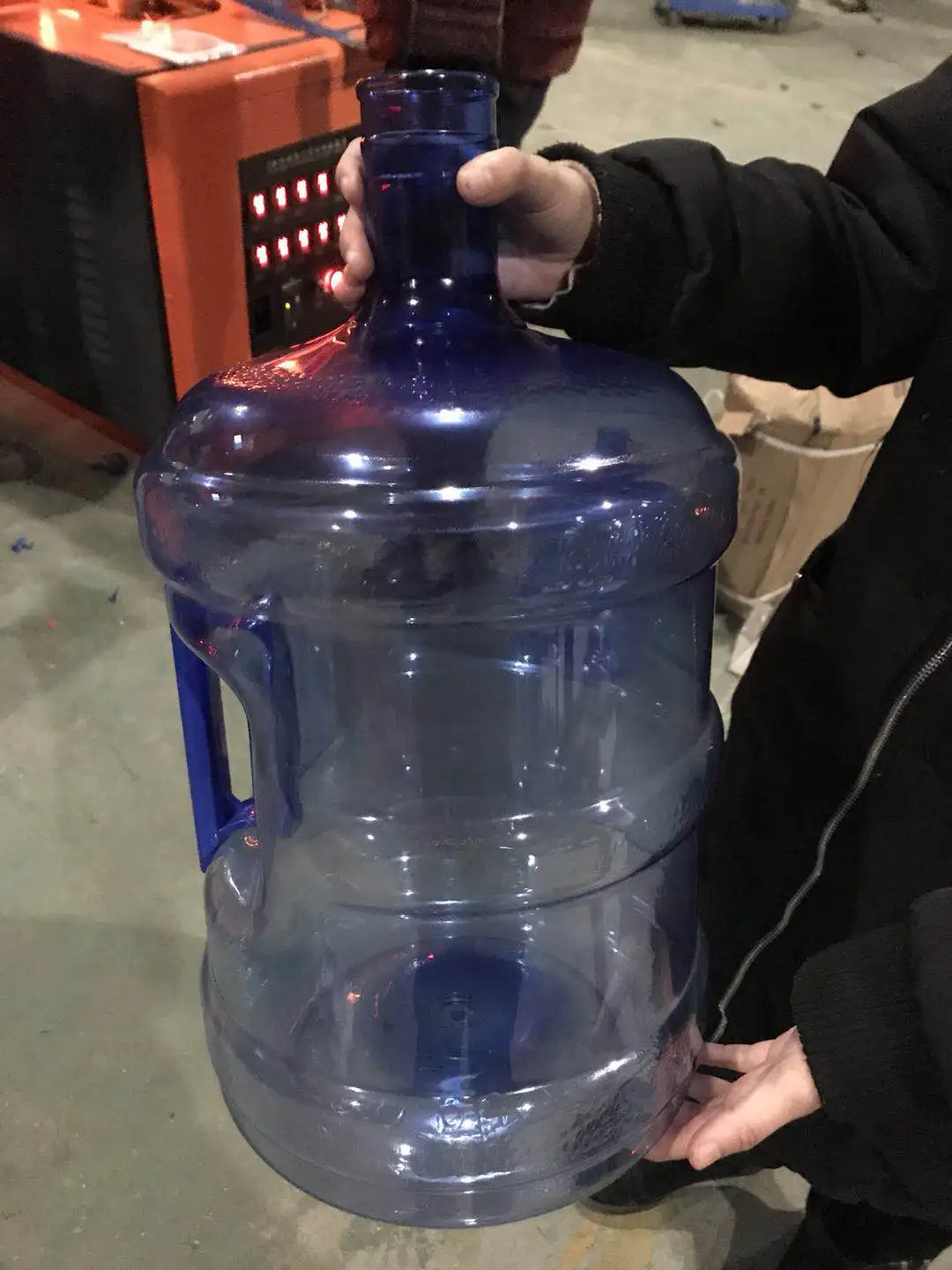 
 Китайская фабрика, машина для производства бутылок с минеральной водой на 20 литров  