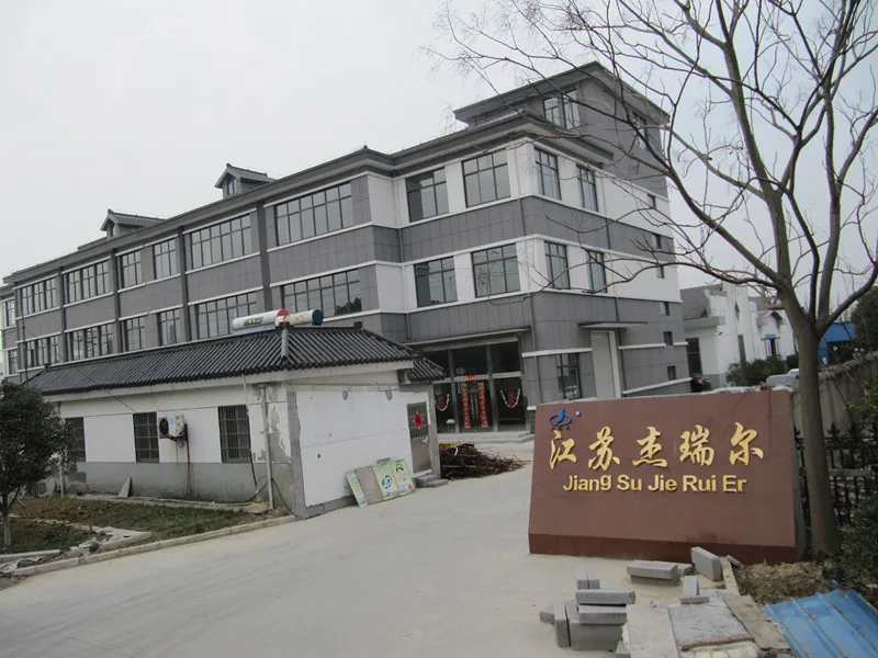 Medium form porcelain crucible for all size