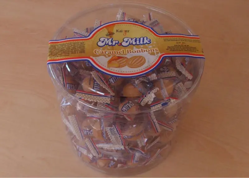 CANDY TOFFEE MILK FILLED WITH MILK CARAMEL FRUIT FILLED SWEETS  FROM TURKEY