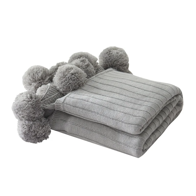 Popular INS design 100% Cotton Knitted Throw Blanket With Pompom