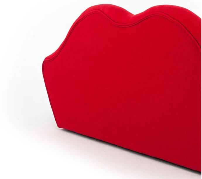 Modern style fabric sofa 1 seater  sex sofa chair  Lip chair