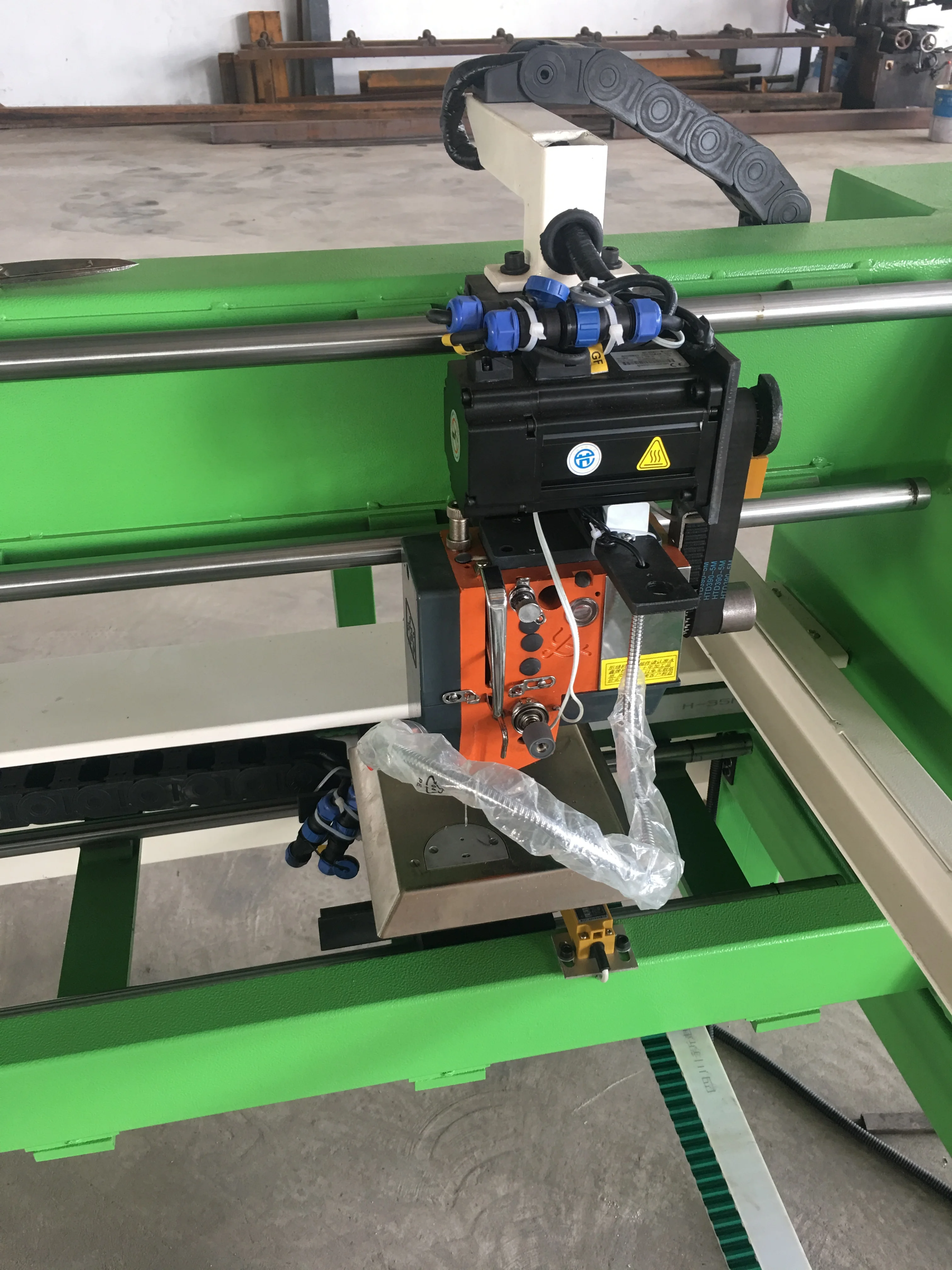 high speed  Servo motor single needle quilting machine bedding quilts quilting machine